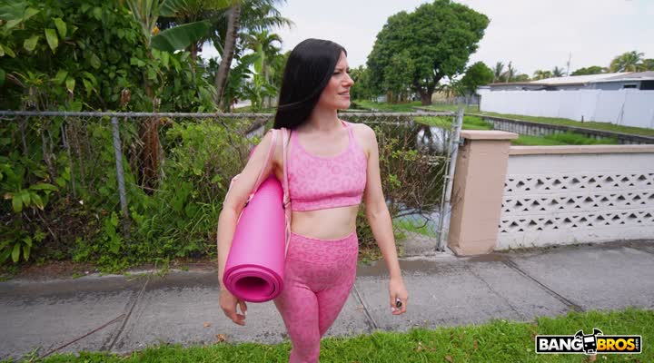 BangBros   Hope Fontaine – Hope For French Anal (11.06.2025)