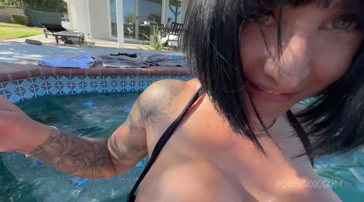 Legalporno   Cherry Devivre – CHERRY DEVIVRE HAD SOME UNDERWATER SCENE (07.02.2025)